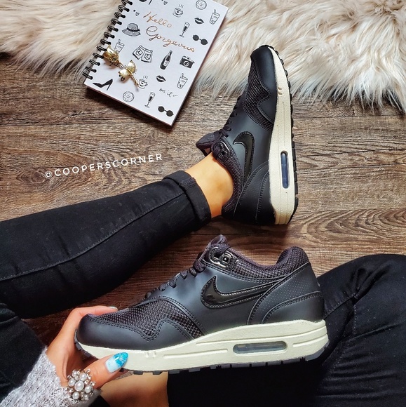 NEW🖤Nike Air Max 1🖤 - Picture 2 of 8